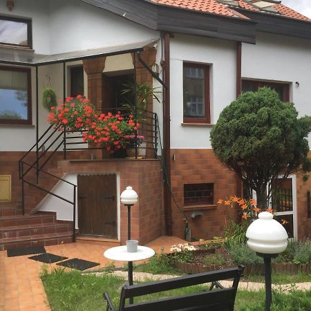 A-Piramida Lejlighed Wrocław Eksteriør billede
