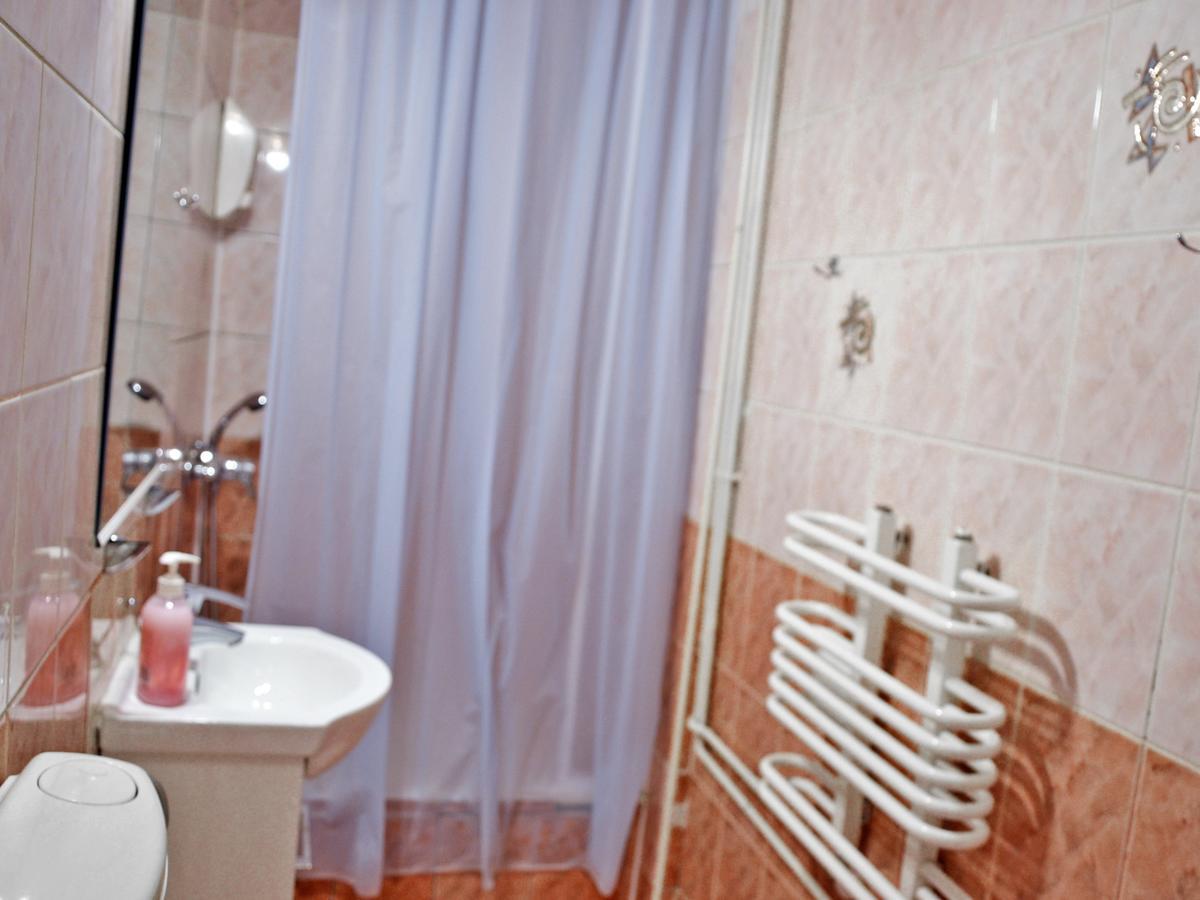 A-Piramida Lejlighed Wrocław Eksteriør billede